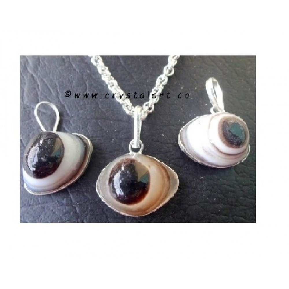 Black Banded Cats Eye Stone Silver Plated Pendants