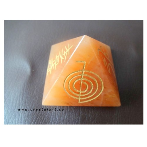 YELLOW AVENTURINE USAI REIKI PYRAMID