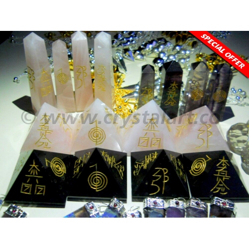 Gemstone Mix Reiki Pyramid Set